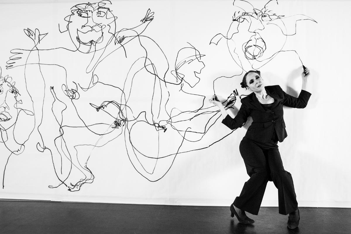 Jeanne Mordoj - Cie Bal