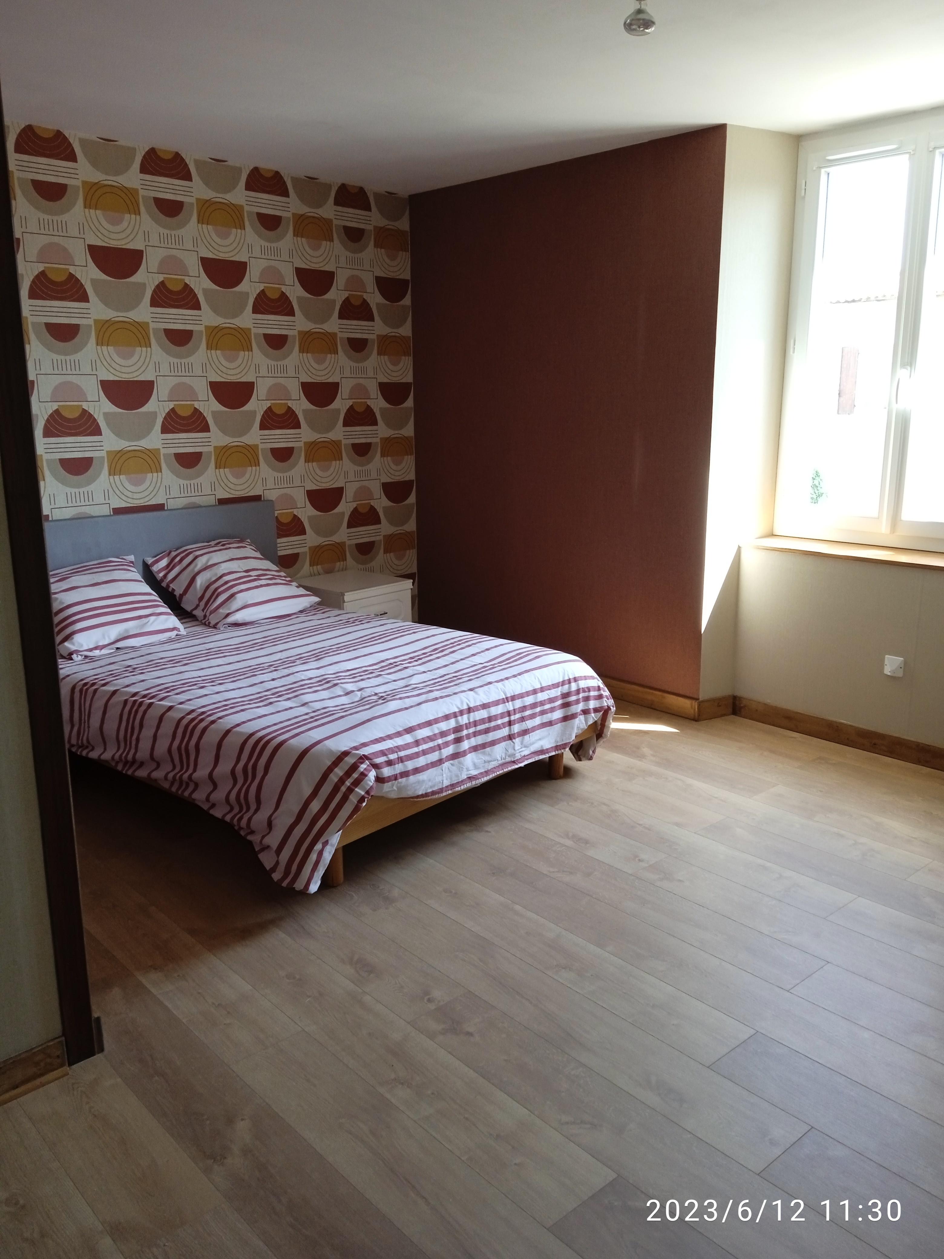 Chambre - gîte Chez Patrick et Brigitte - Sauzé-Vaussais